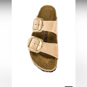 Arizona Birkenstock Big Buckle Sandal in Sandcastle - size 40